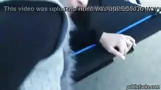 مضحك مثليه الملاعين فتاة التبول الألمانية