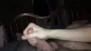 النص الأصلي: القحبة على الزب راكبة و حبيبها المشعر يدخل كل زبه في الكس بحرارة