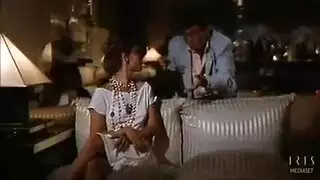 فيلم للكبار إيطالي: جنس فموي عميق وشرجي صريح