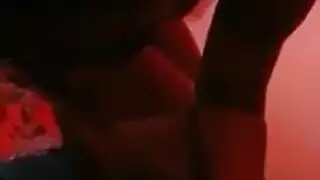 هاواي عبودية مثليه الاستلقاء تحت أشعة الشمس