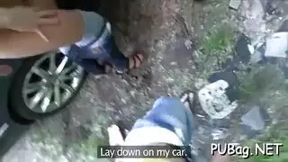 جنس جماعي علني للشقراء يجعلها تصرخ من المتعة