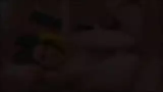 المراهقة أليكسا تتوسل لأبيها من أجل فيلم بورن أب وابنة صعب