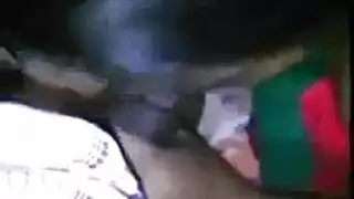 من ترتيب الكتب إلى التعرض للضرب حكاية مكتبة