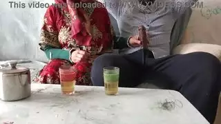 مضاجعة صريحة: زوجة تركية وجنس خام مع مهاجر أسود
